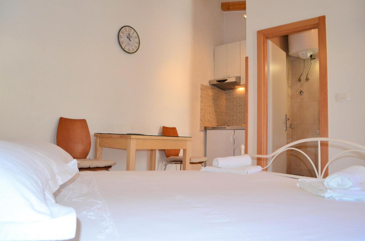 Apartman Romana Трогір Екстер'єр фото